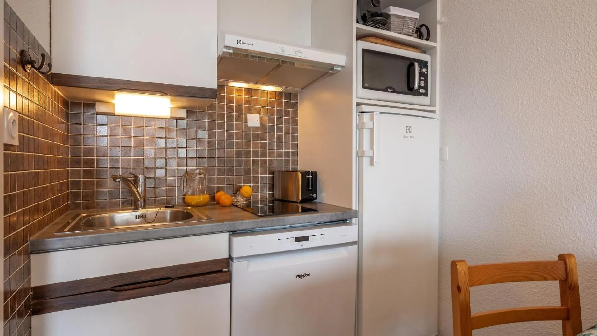 Apartment Studio Le Britannia-2 By Interhome Carnac France